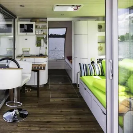 Bateau-hôtel Houseboat Auf Der Dahme, Koenigs-Wusterhausen *